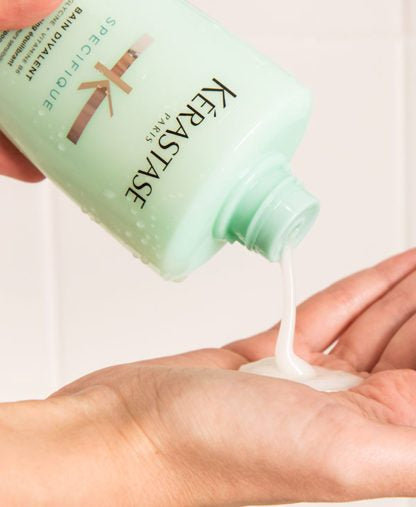 Balanslaşdırıcı şampun, yağlı saç dibi üçün