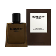 Burberry Hero Parfum Intense 100 ml flakonu və qutusu — dərin və güclü kişi ətri