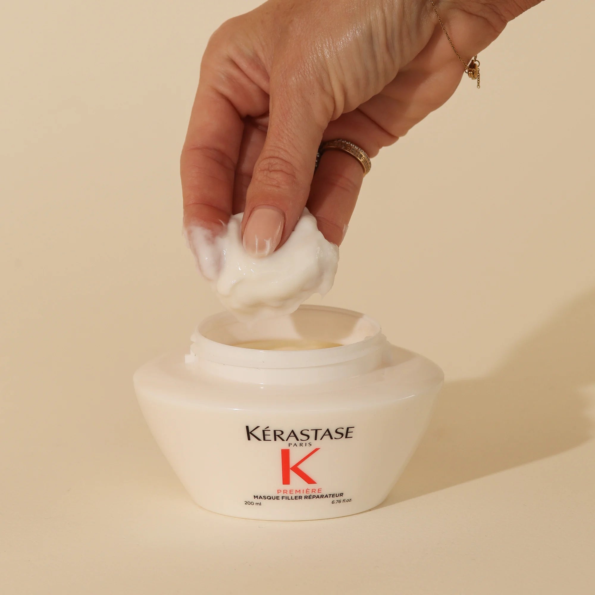 Kövrəkliyi azaltmaq və bütün növ zədələnmiş saçları bərpa etmək üçün doldurucu maska 200 ml