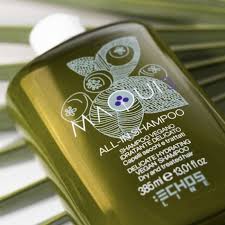 Quru və zədələnmiş saçlar üçün vegan nəmləndirici şampun