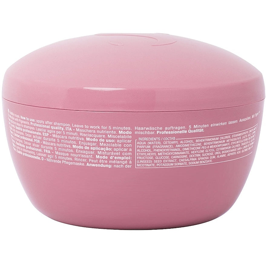 Quru saçlar üçün qidalandırıcı maska