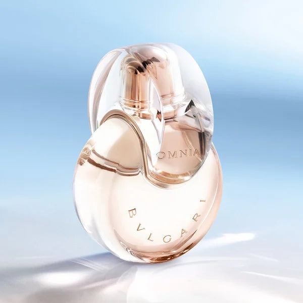 Bvlgari Omnia Crystalline Eau de Parfum 50 ml flakonu və qutusu — təmiz və zərif qadın ətri
