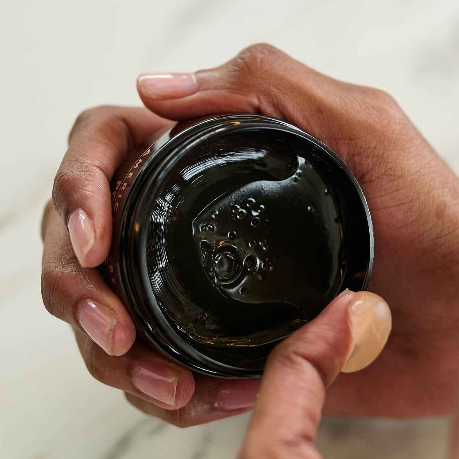 American Crew Pomade orta fiksasiyalı parlaq saç pomadası 85 g